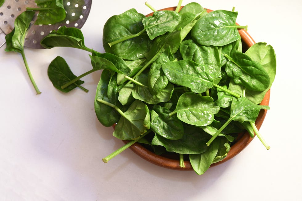 bowl of spinach