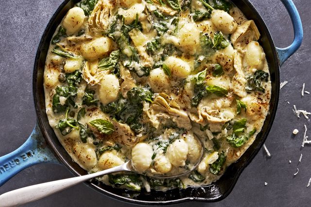 Best One-Pan Creamy Spinach & Artichoke Gnocchi Recipe - How To Make ...