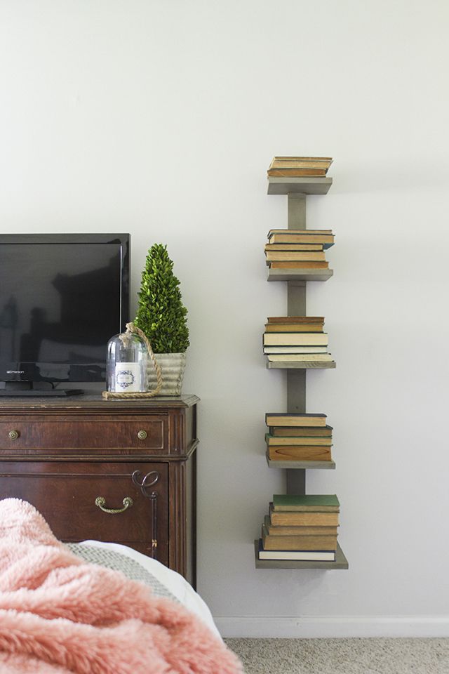 DIY bookshelf with spine
