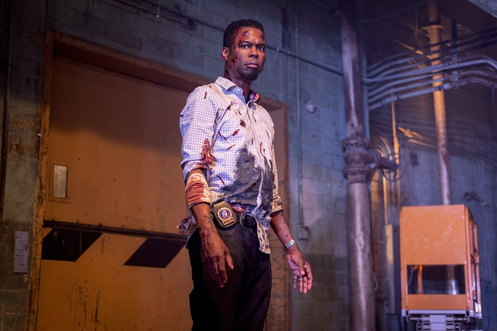 chris rock as detective ezekiel shaw in spiral from the book of saw