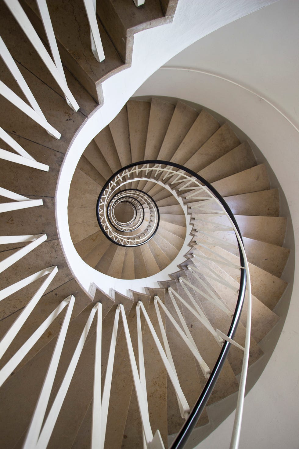 12 Spiral Staircases To Stare At All Day - Modern Interior Design