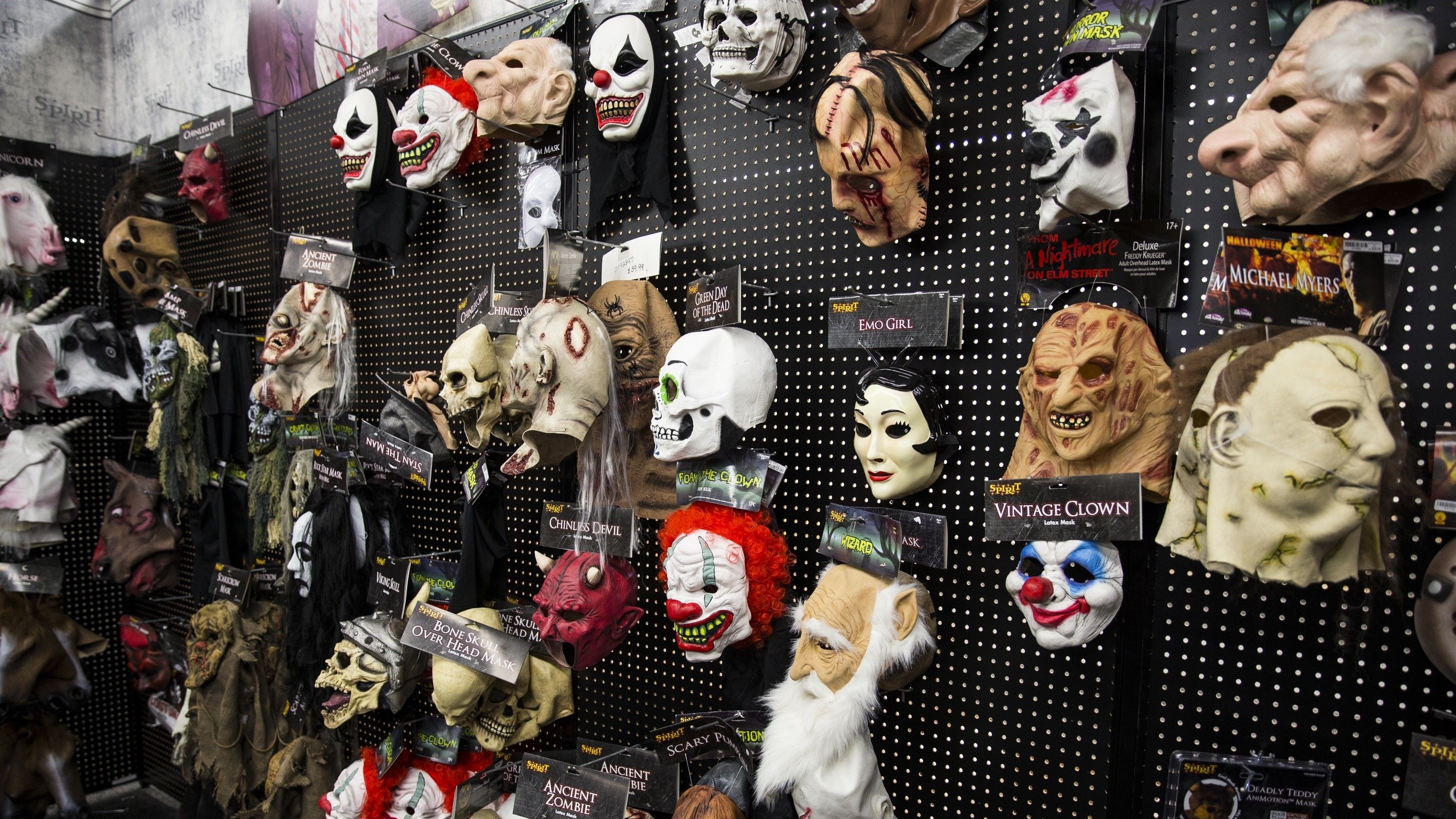 Halloween Alley  Find Best Halloween Costumes Store in Canada