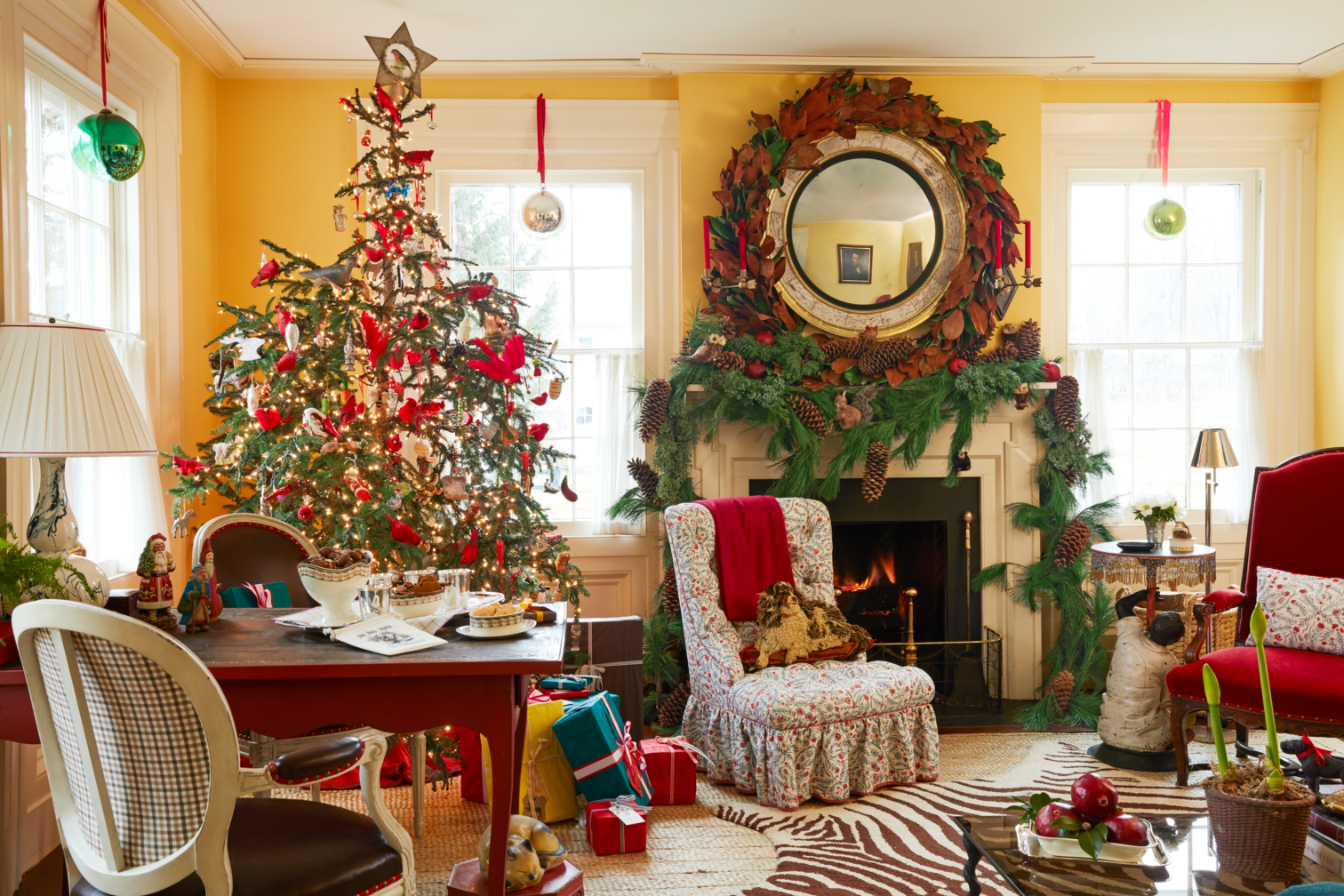 Best Christmas Mantel Decorations 2023 - 34 Decorated Holiday Fireplace  Ideas