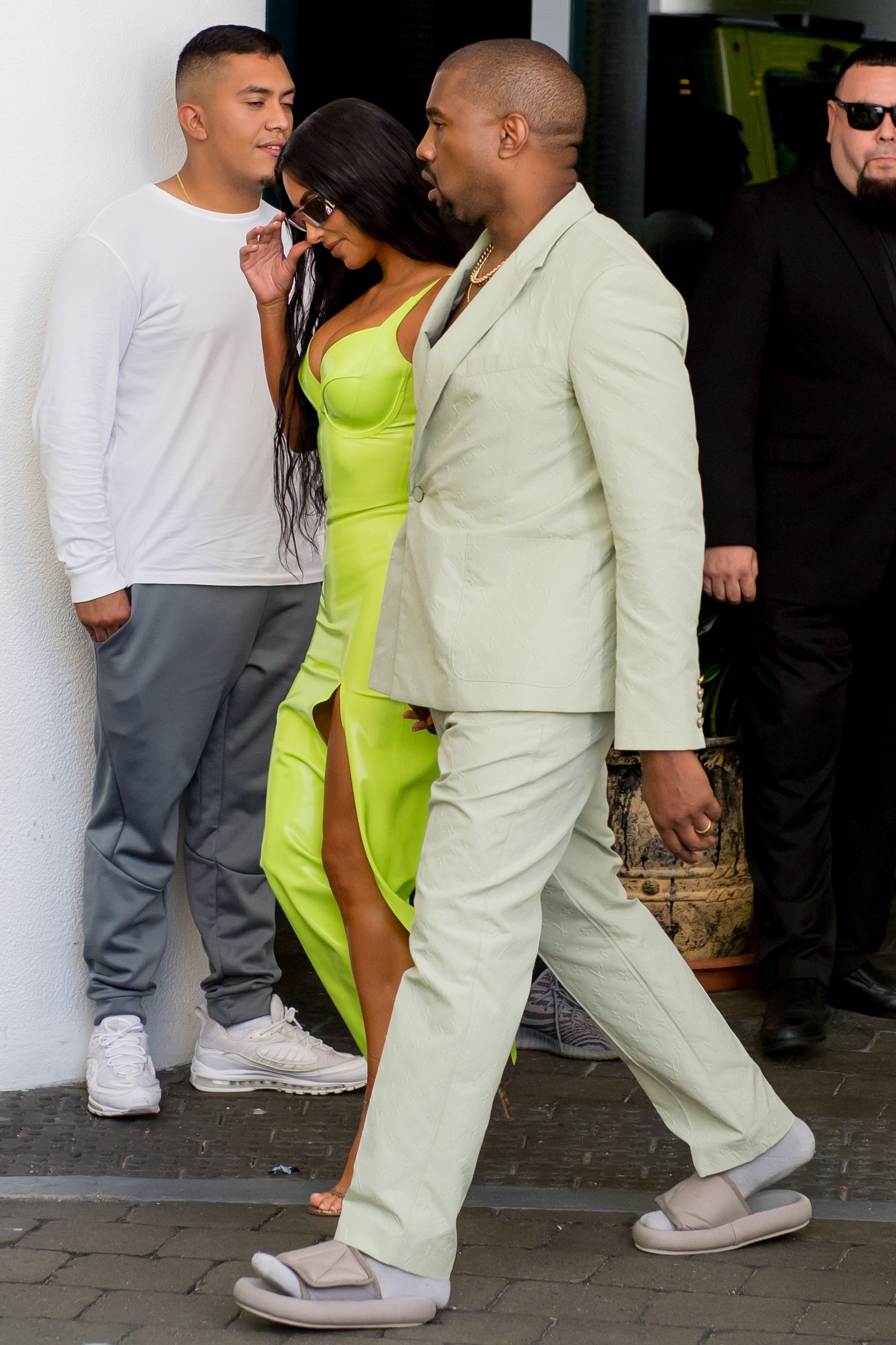 Kim Kardashian In Atsuko Kudo & Kanye West In Louis Vuitton - 2 Chainz  Wedding - Red Carpet Fashion Awards