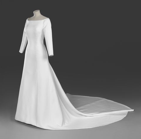Gown, Dress, Clothing, White, Shoulder, Wedding dress, Bridal party dress, Bridal clothing, A-line, Fashion model, 
