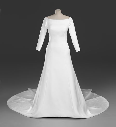 Gown, Clothing, Dress, Wedding dress, Shoulder, Bridal party dress, Bridal clothing, Bridal accessory, A-line, Fashion model, 