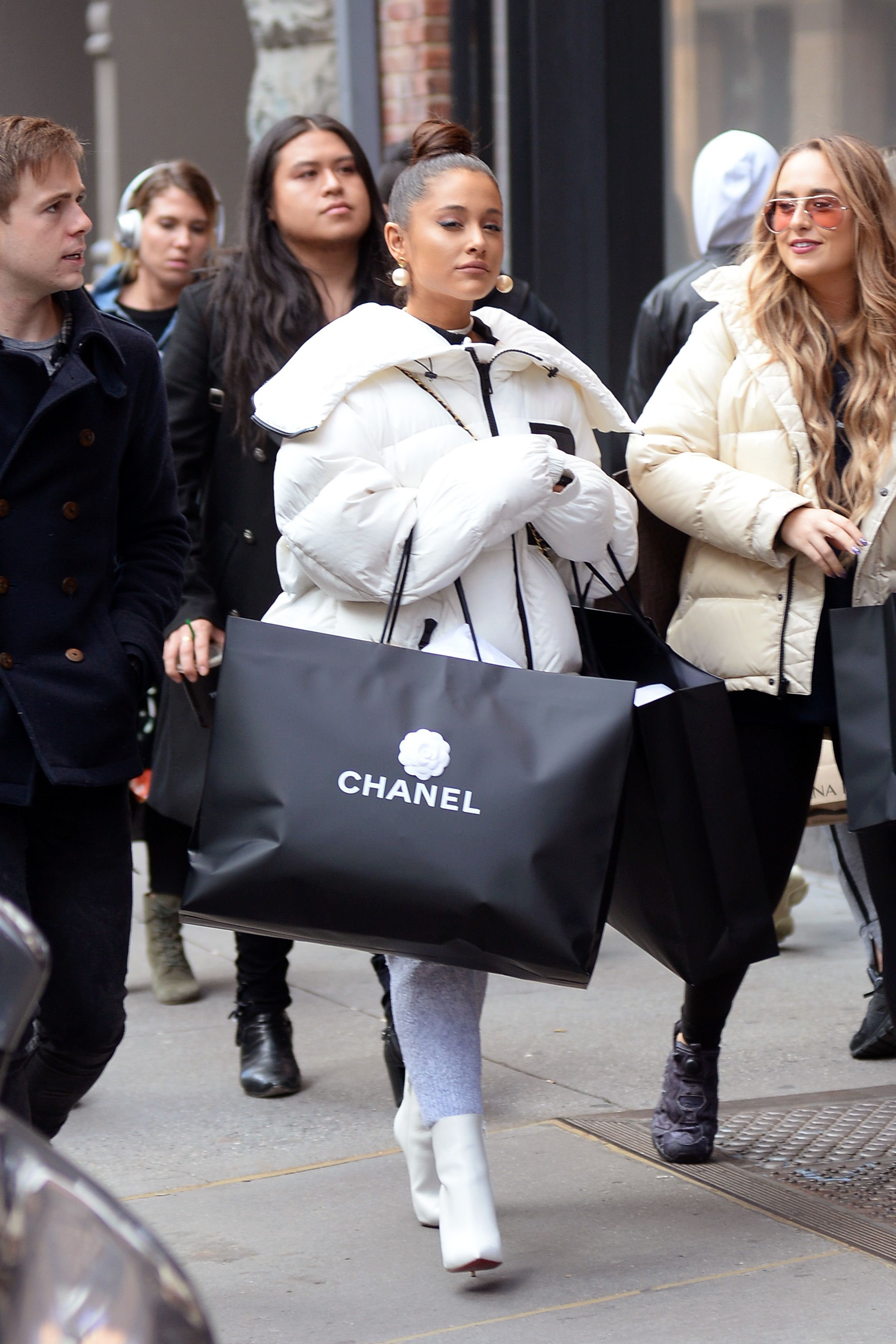 Ariana Grande shopping at Chanel Boutique on Robertson Boulevard with her  mother Joan While inside Grande looked at bags brooches and cosmetics  Featuring Ariana Grande Where Los Angeles California United States When