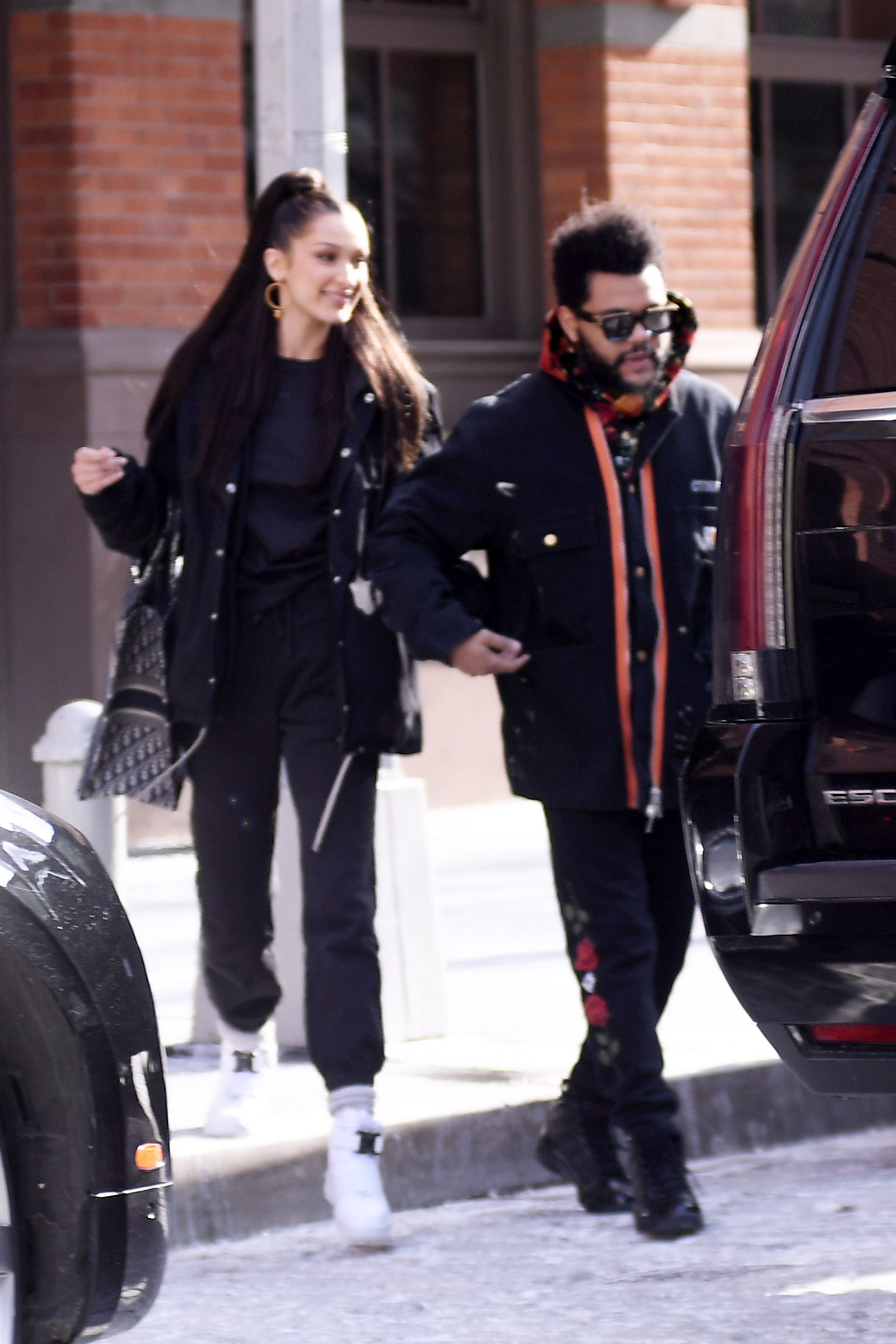 Bella Hadid & The Weeknd Are All Smiles While Strolling in NYC!: Photo  4172772, Bella Hadid, The Weeknd Photos