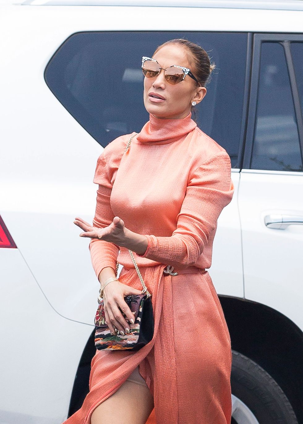 Jennifer Lopez Photographed Wearing Spanx Under Dress In Miami