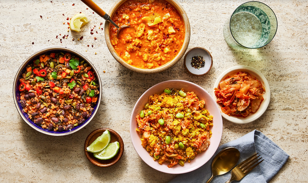 splendid spoon meals on a tabletop