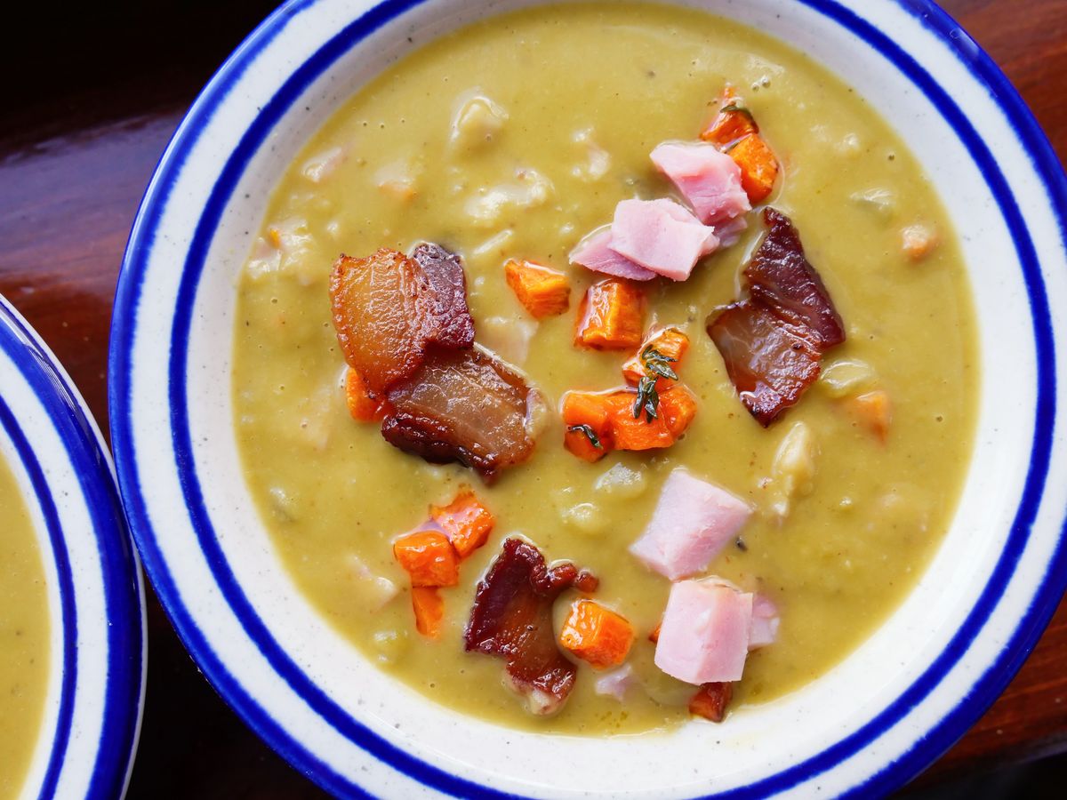 split pea  ham soup with carrots, ham, bacon, and thyme