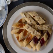 Dish, Food, Cuisine, Ingredient, Produce, Breakfast, Vegetarian food, Comfort food, Meal, Brunch, Dish, Food, Cuisine, Ingredient, Produce, Breakfast, Vegetarian food, Comfort food, Meal, Brunch,