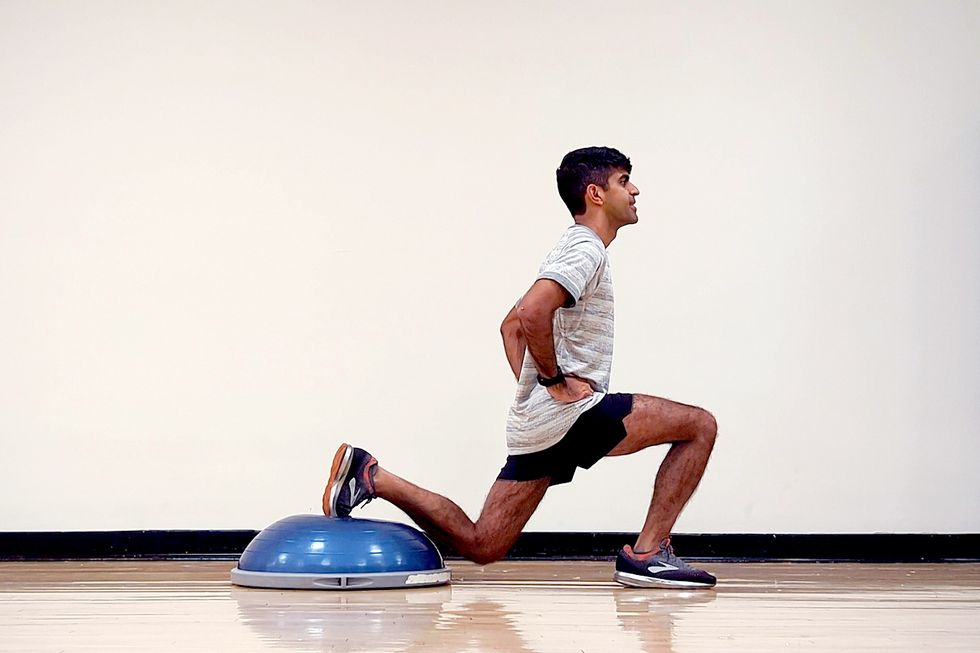 bosu ball exercises for beginners, split squat