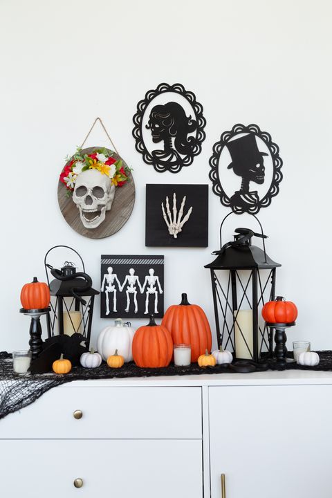 spooky gallery wall indoor halloween decorations