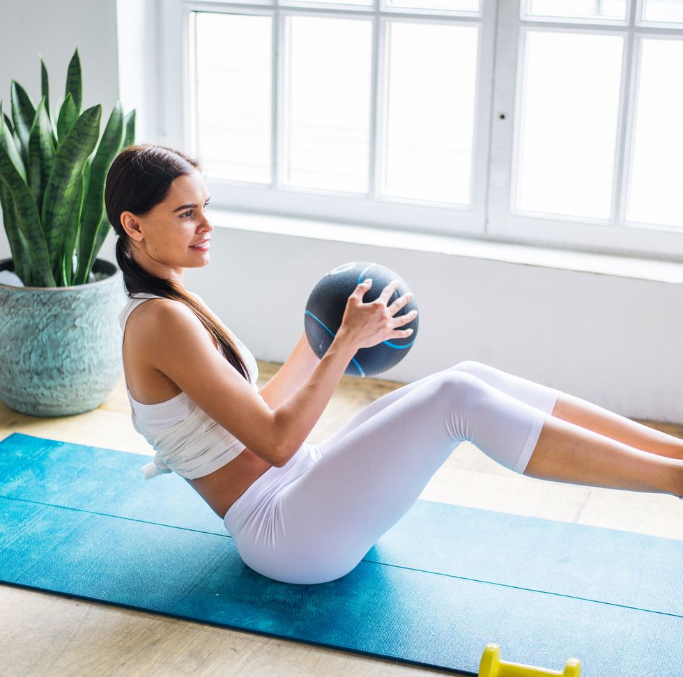 5 Minute Exercise Ball Toned Abs Workout