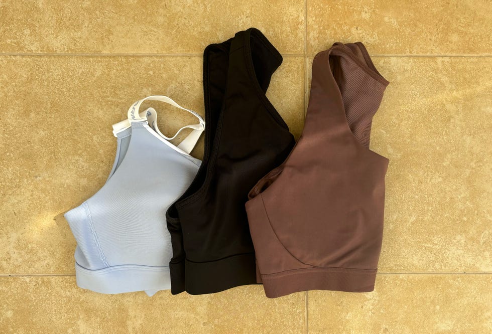 sports bras with phone pocket