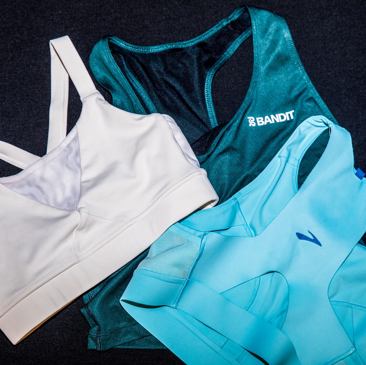 Cloud-like comfort, second-skin feel, the no-bra bra. Someone pls stop  us…we could go on about Alate sports bras forever. Designed to s