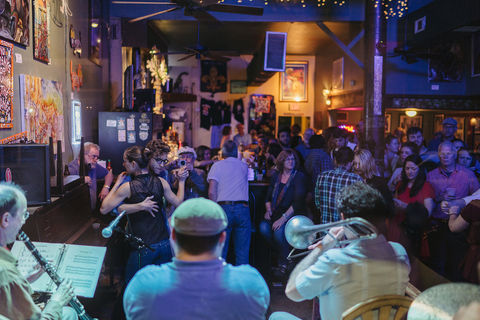 19 Best Bars in New Orleans - Where to Drink in NOLA
