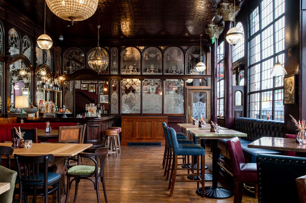 spread eagle pub in london