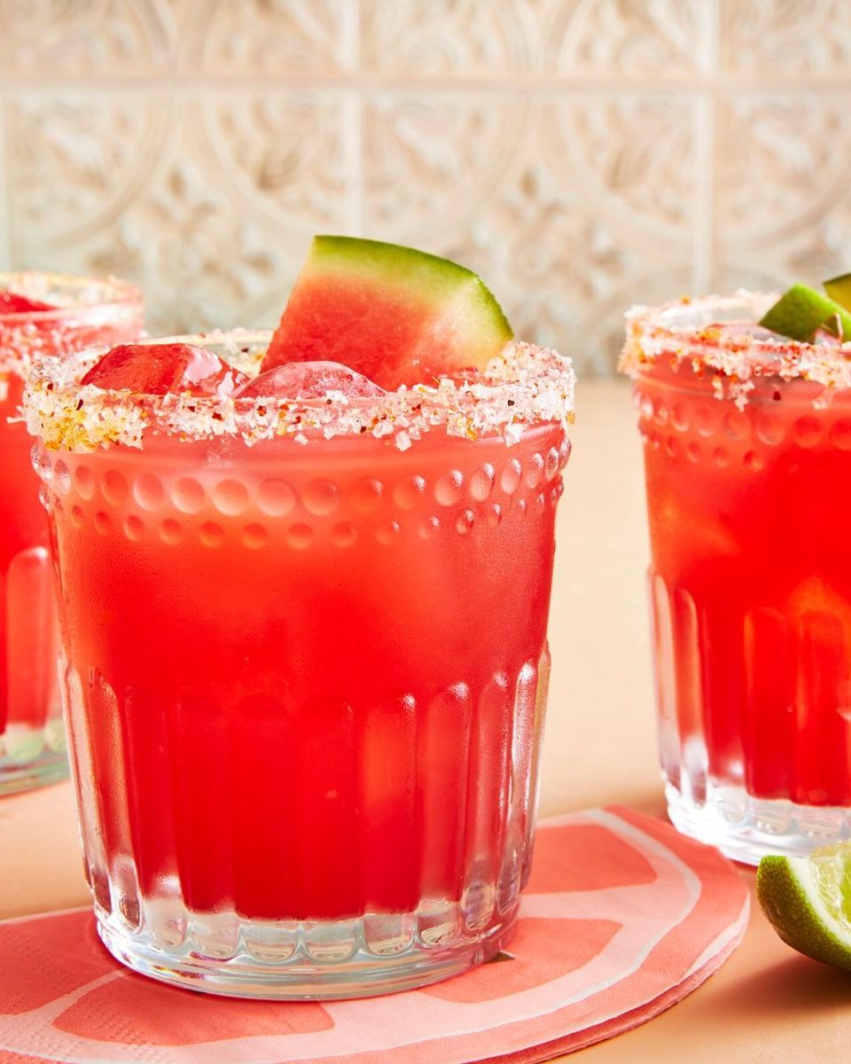 spring cocktails watermelon margarita