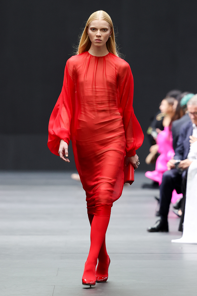spring summer fashion trends 2023 red