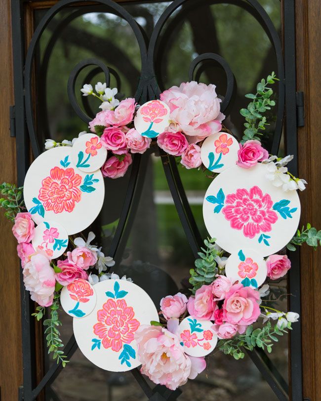 spring wreath ideas floral painted wood circle wreath