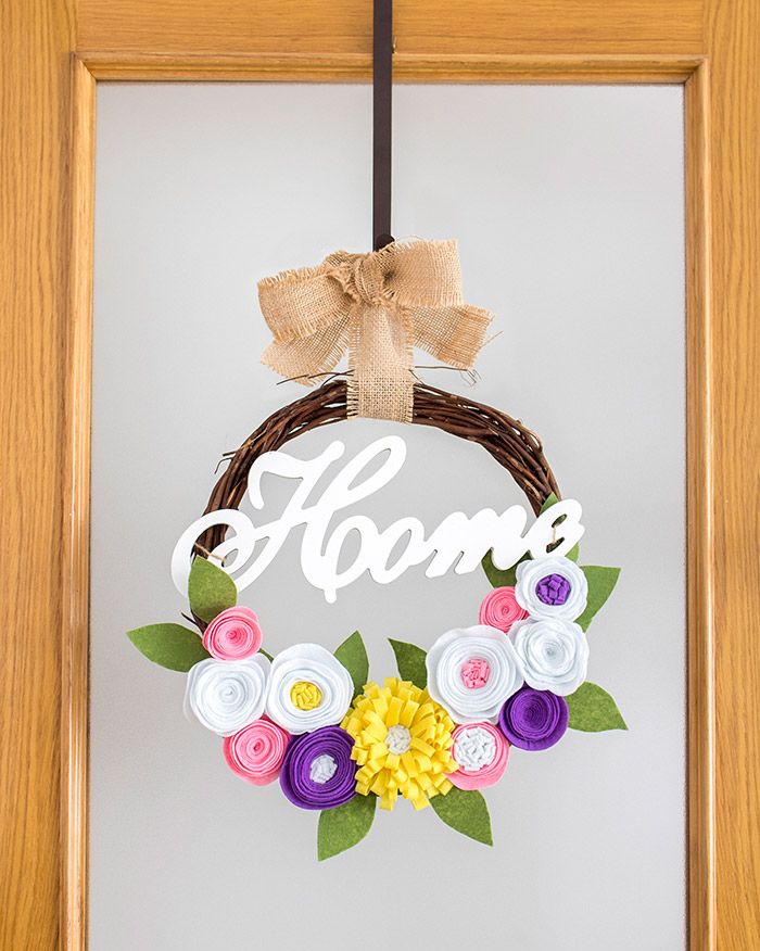 DIY Embroidery Hoop Wreath Project - Cotton Stem