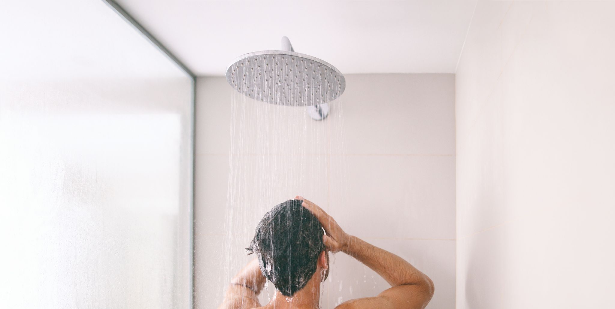 La spugna da doccia è l'oggetto più sporco che avete nel bagno