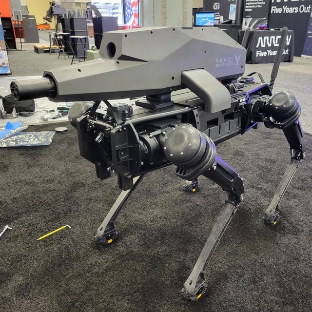 Perros robot con rifles de francotirador
