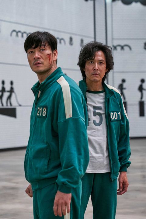 squid game players in green jumpsuits