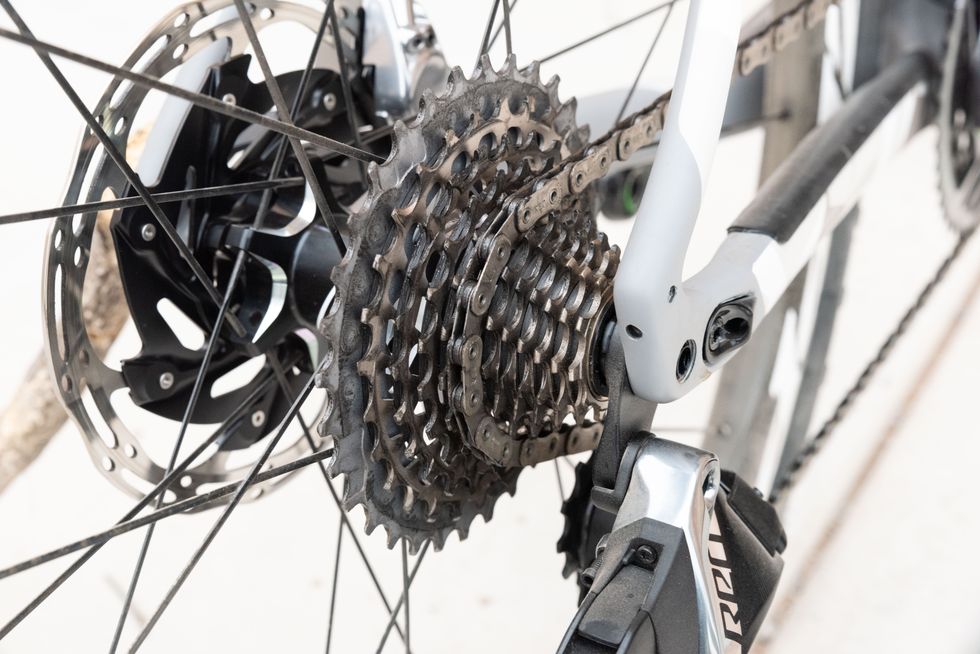 Bicycle wheel, Bicycle part, Bicycle tire, Bicycle drivetrain part, Spoke, Derailleur gears, Groupset, Bicycle, Hub gear, Vehicle, 
