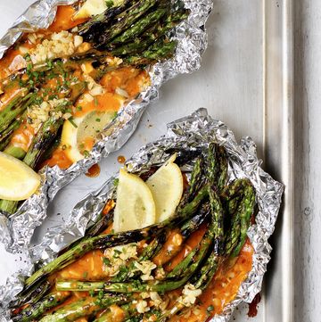asparagus parcels with sriracha butter
