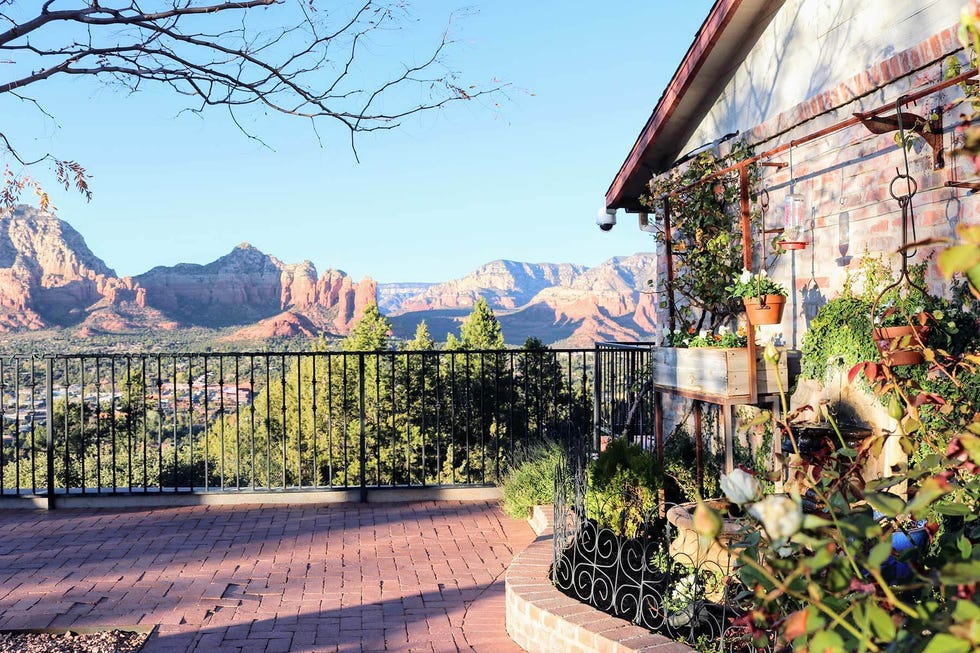 The 11 Best Luxury Hotels in Sedona, Arizona