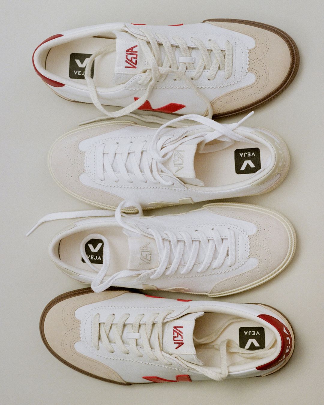 ヴェジャ（VEJA）」から、アイコンシューズ“ボレー（Volley）”の