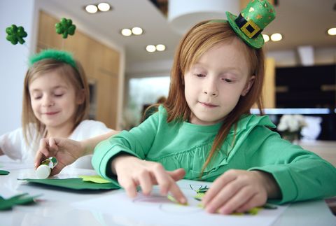 st patricks day activities make cards