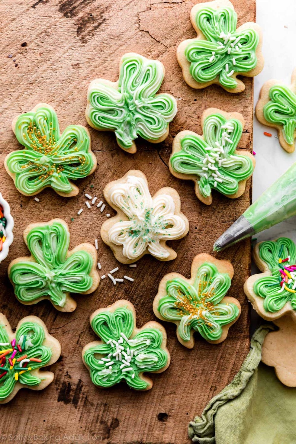 Best St. Patrick’s Day Cookies - Cookies for St. Patrick's Day