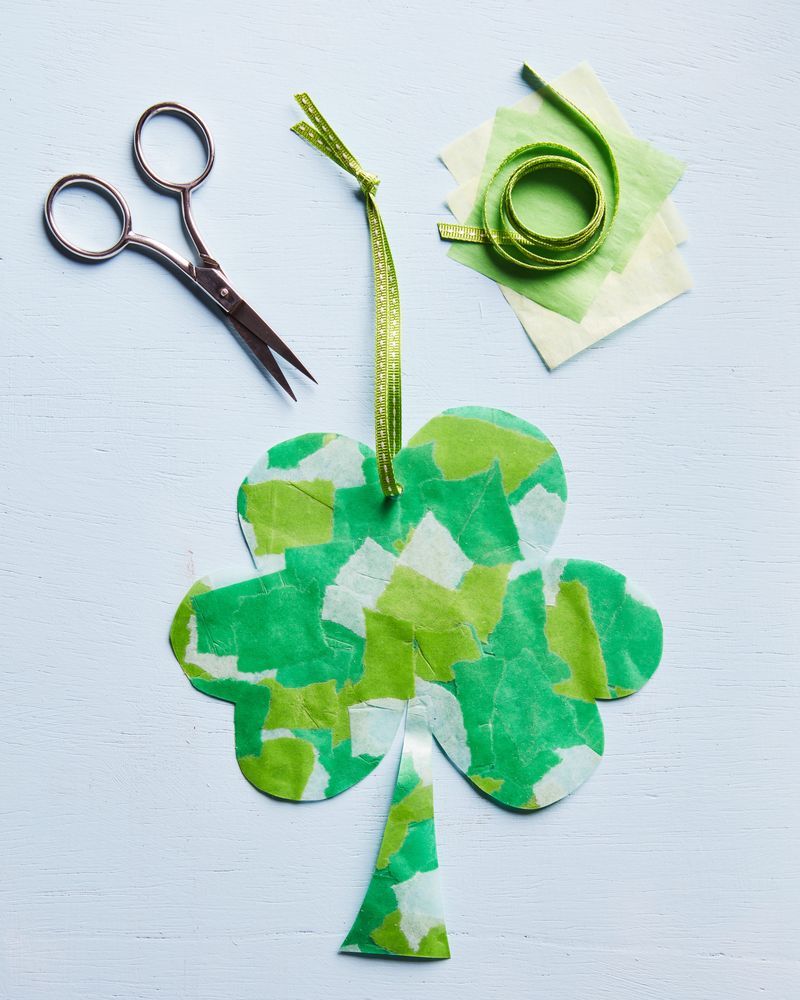 green clover ornamentm an easy st patrick's day craft for adults or kids