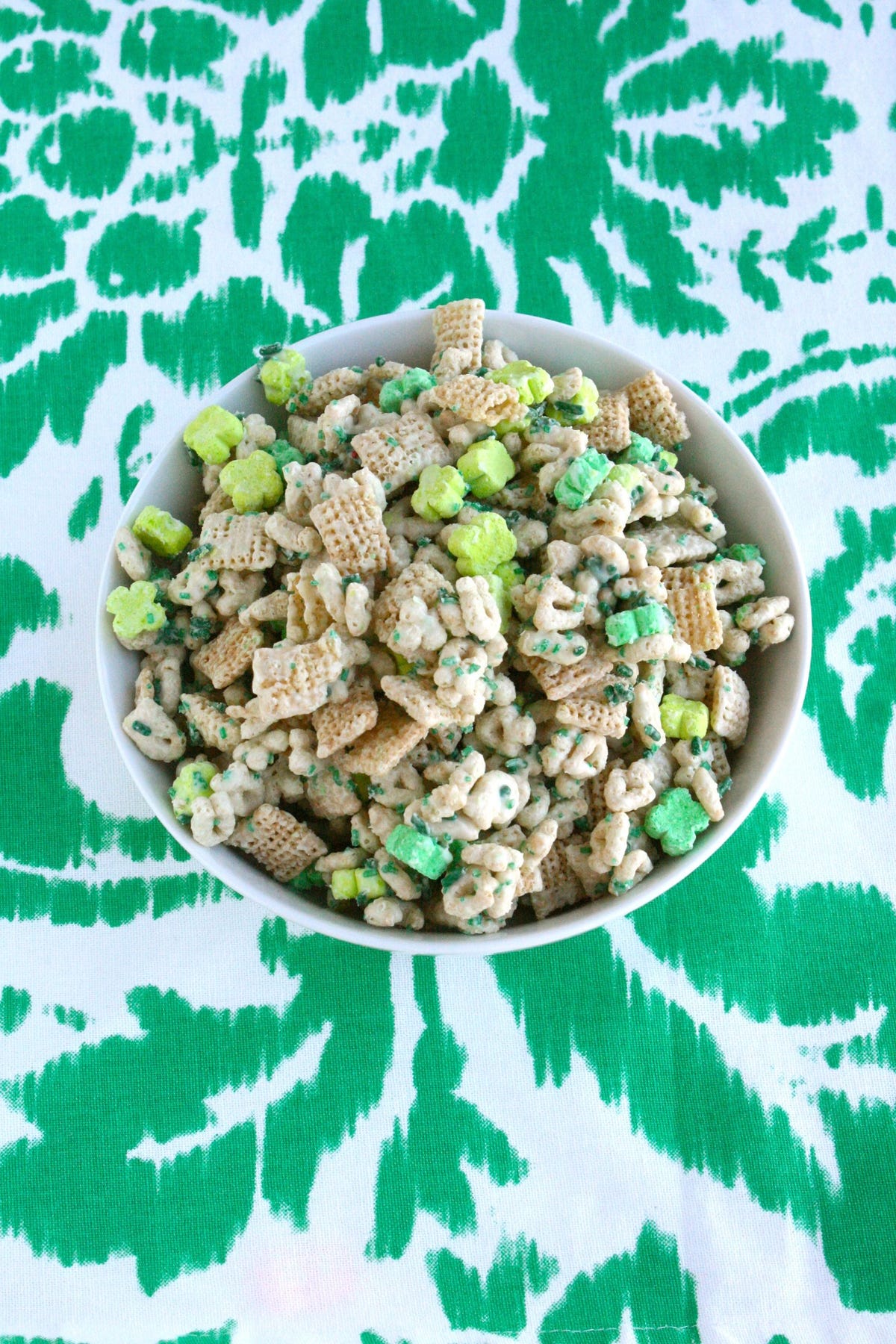 St Patrick's Day Cookies {with Crunchy Mint M&M's} - Becky's Recipe Box