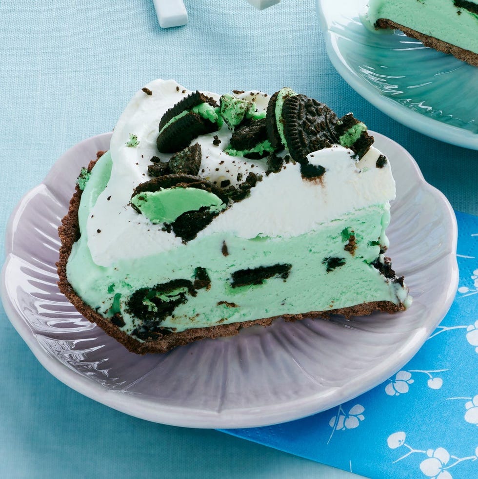 st patricks day green food recipes mint chocolate ice cream pie