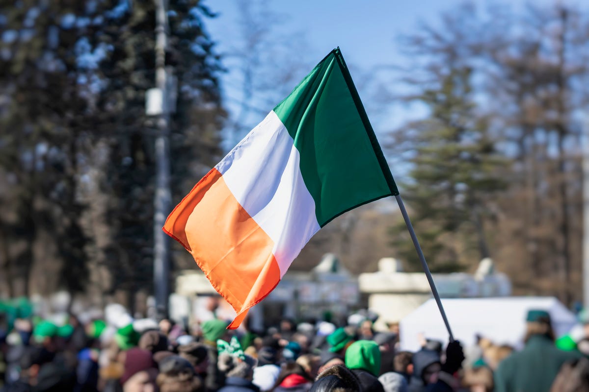 South Boston a sea of green for St. Patrick's Day parade - The Boston Globe