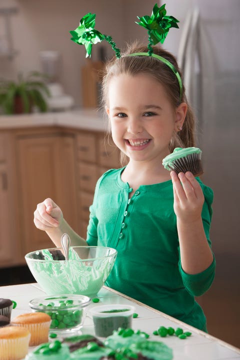 20 St. Patrick’s Day Traditions - Fun Holiday Family Activities