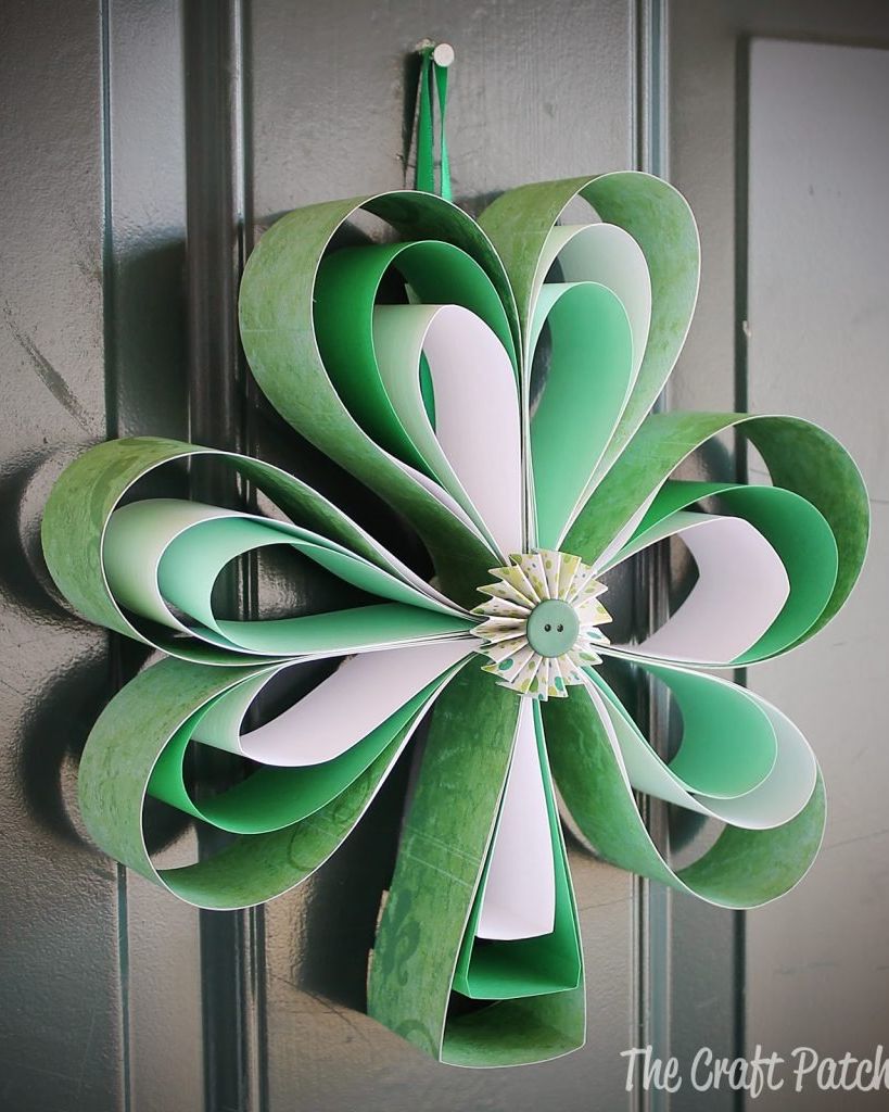 St. Patrick's Day Wreath Paper Shamrock Wreath