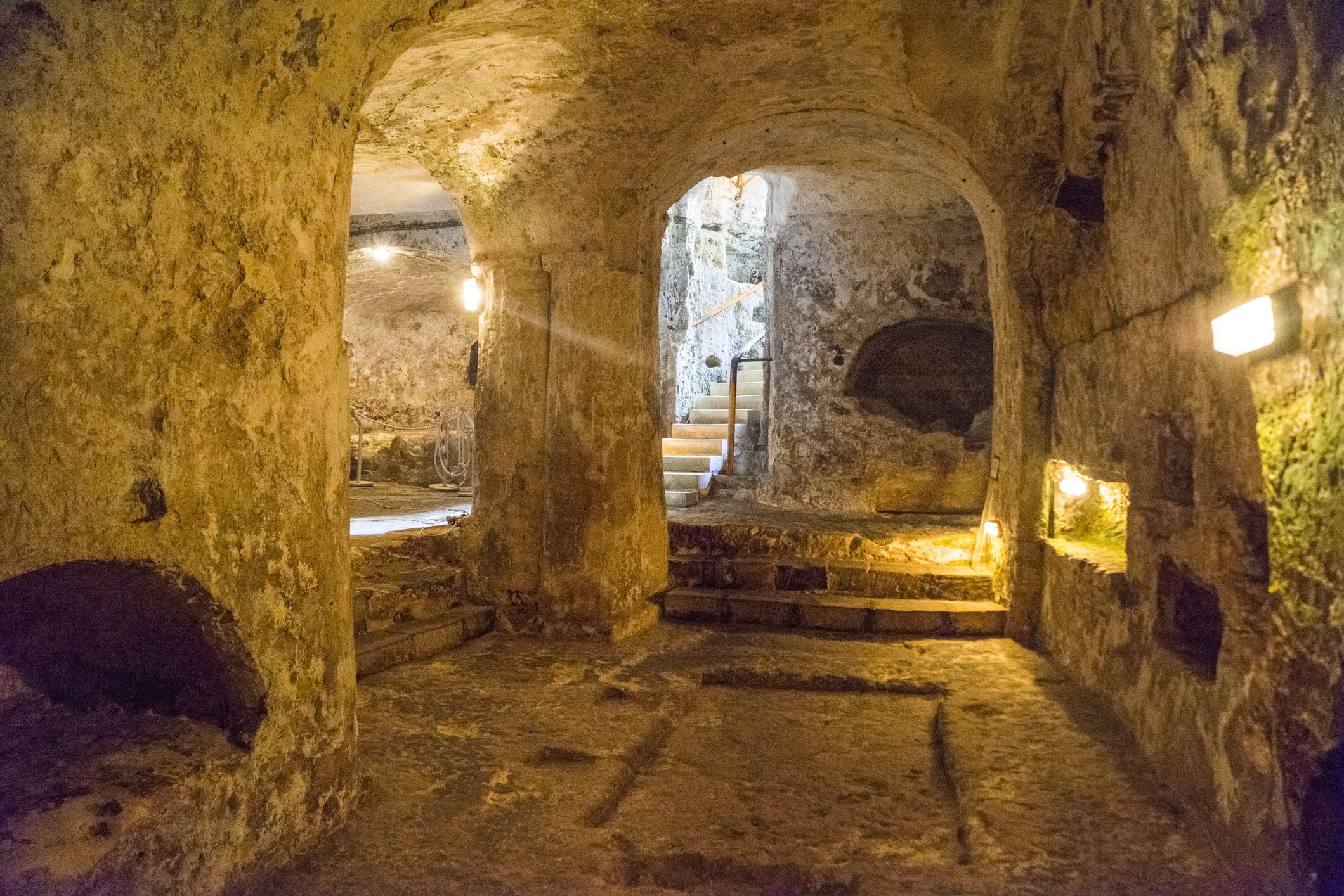 st-pauls-catacomb-royalty-free-image-1750107154.pjpeg