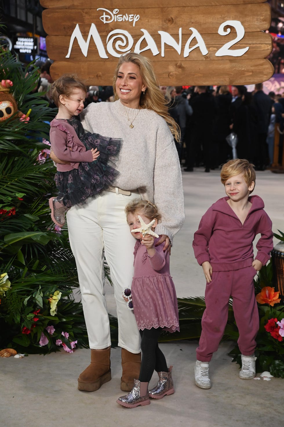 stacey solomon with belle, rose and rex, moana 2 premiere