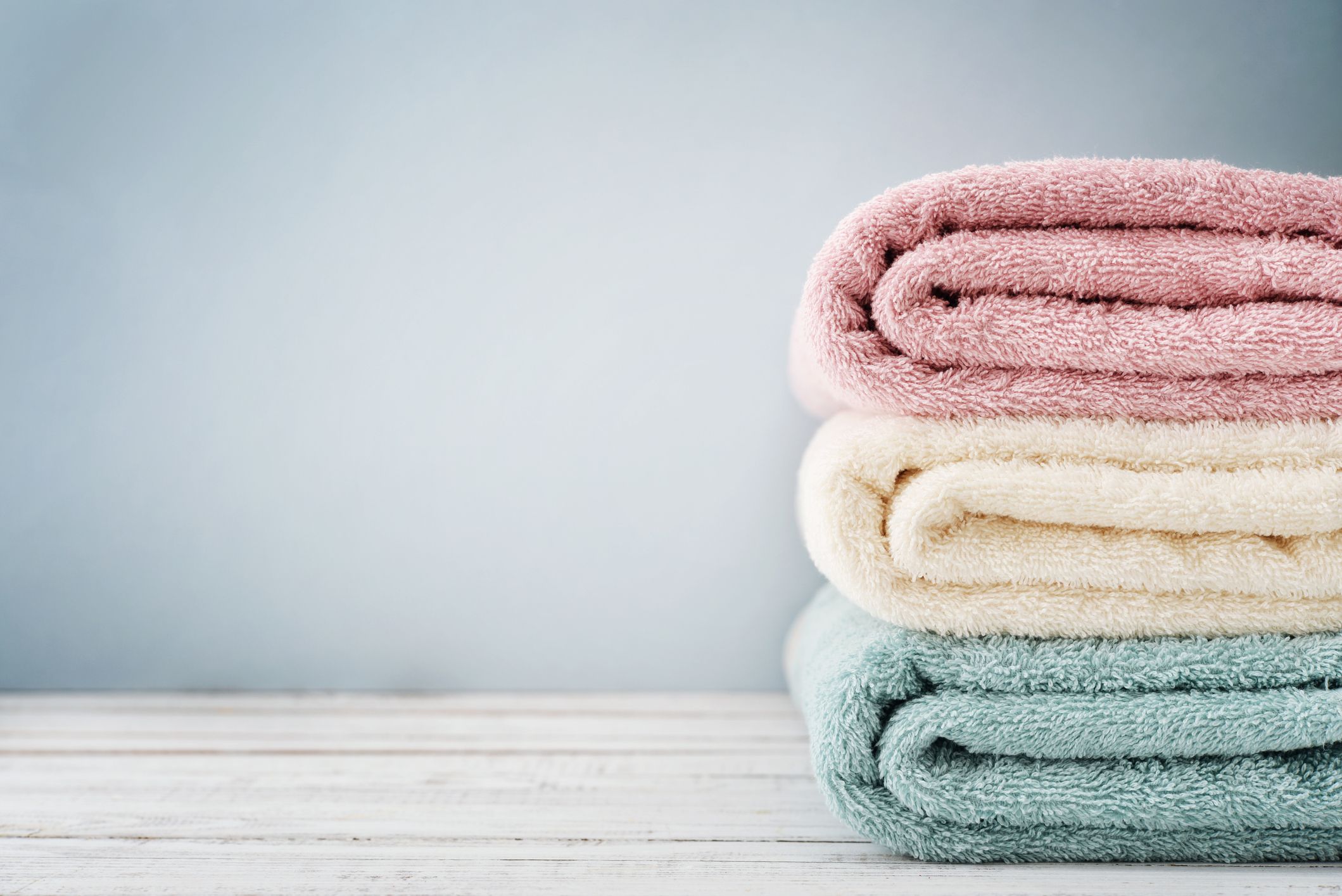 Bath Sheets vs. Bath Towels - How Many Bath Towels Should You Have