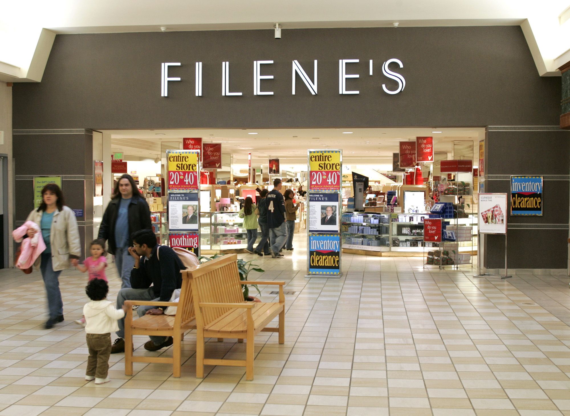 Department store retailer steps back from the off-price retail game