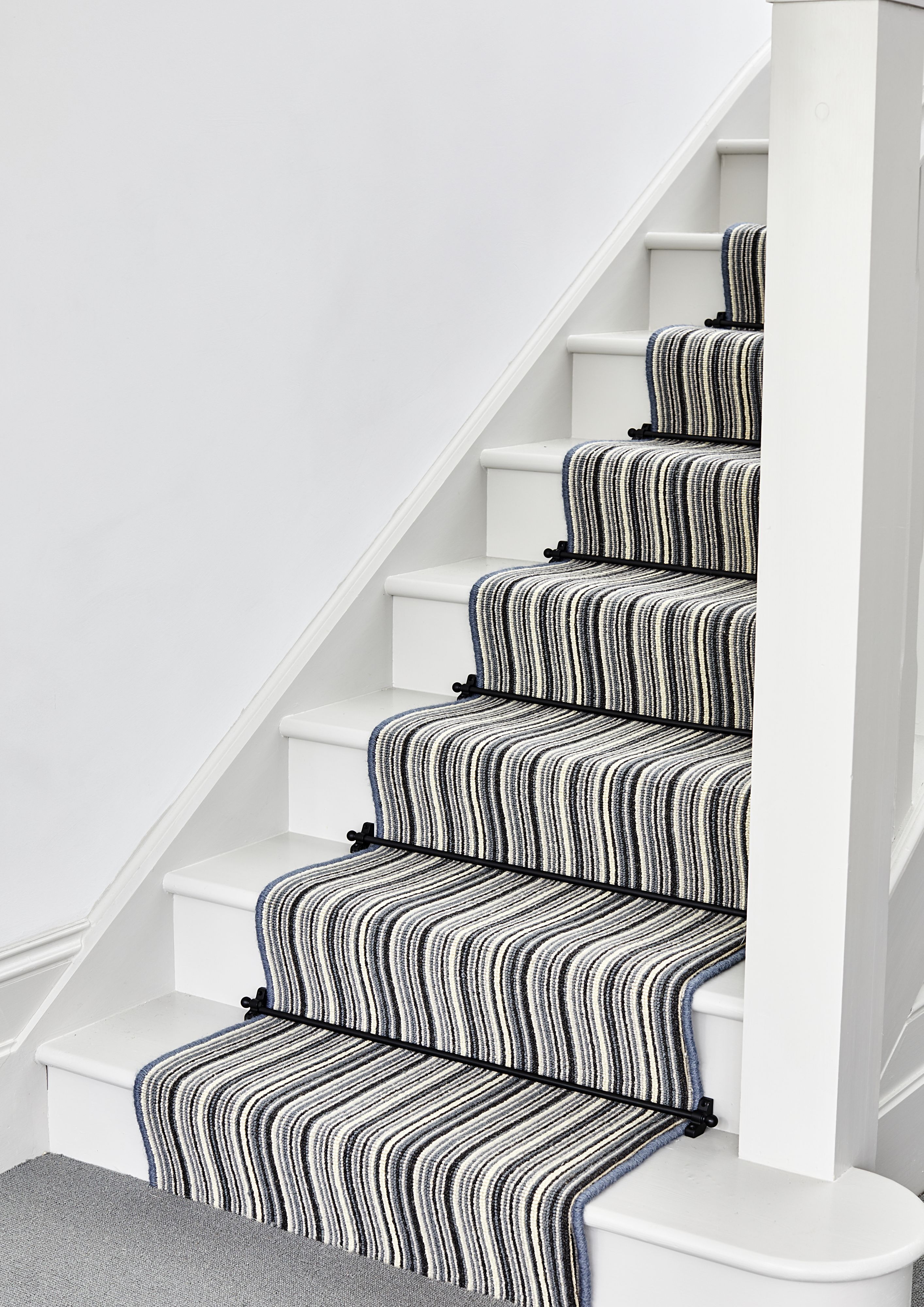 Grey stair clearance carpet