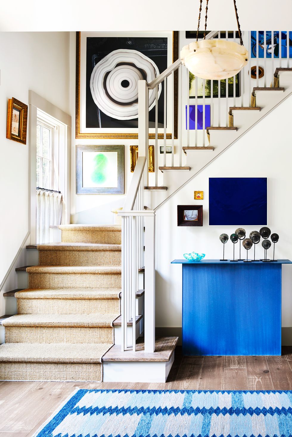 22 Stair Railing Ideas To Elevate Your