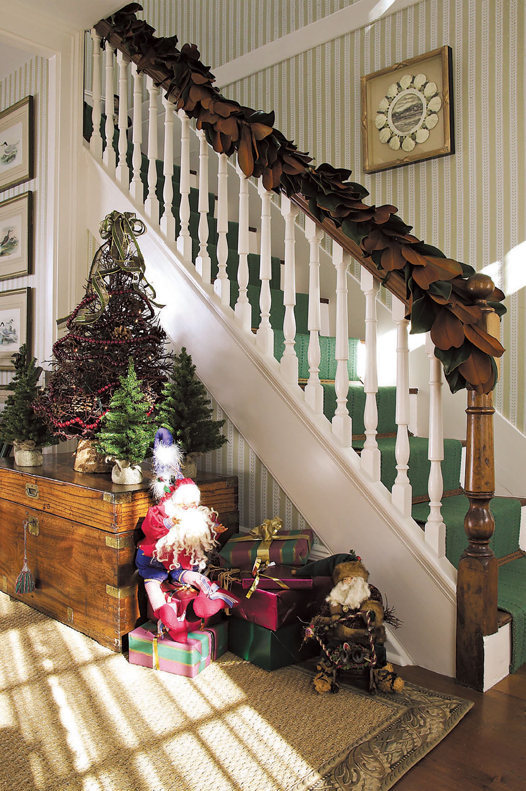 21 Best Staircase Christmas Decorations - Holiday Decor for the Banister