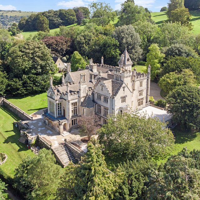 rent this victorian gothic manor